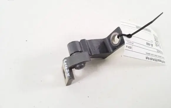 Volkswagen PASSAT B9 Rear door lower hinge 8V5833403C