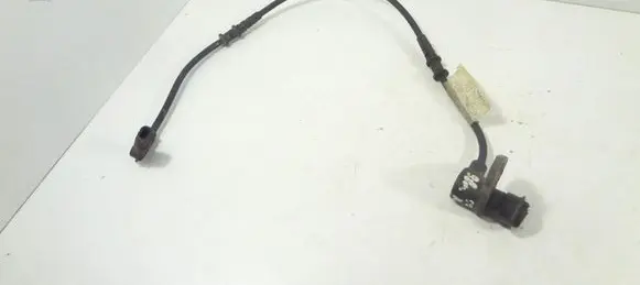 Mercedes-Benz C W202 ABS brake wheel speed sensor 2025402017 A2025402017