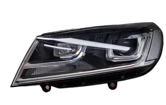 Volkswagen Touareg II Headlight/headlamp 7P1941033A 1ZT1964