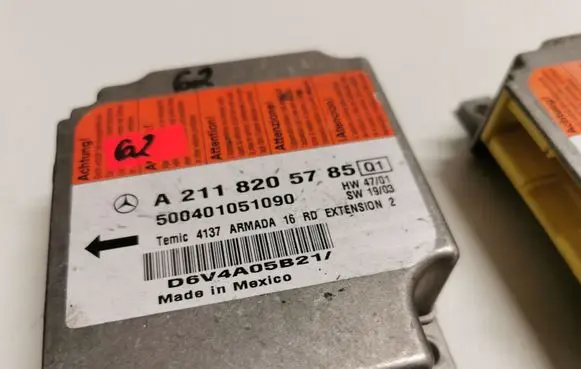 Mercedes-Benz E W211 Airbag control unit/module 2118205785