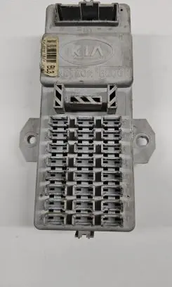 KIA Sorento Fuse module