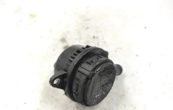 Breather/breather pipe/hose