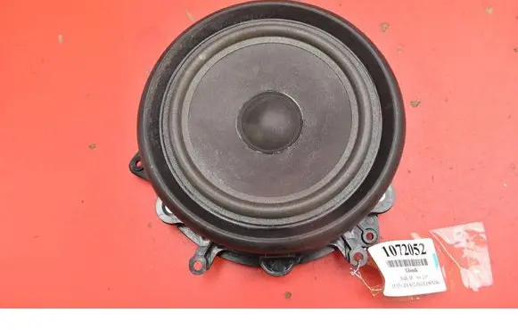 Audi A8 S8 D3 4E Subwoofer speaker 4E003541101S
