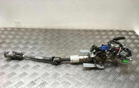 Steering wheel axle set