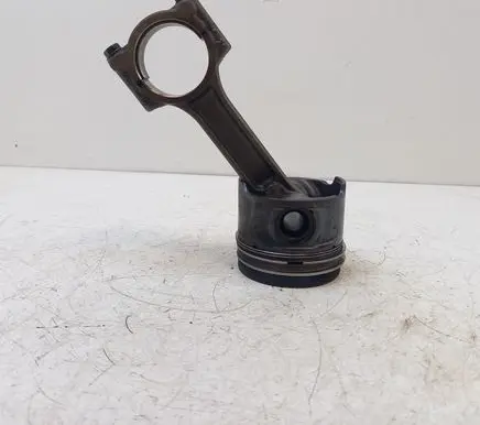 Piston with connecting rod