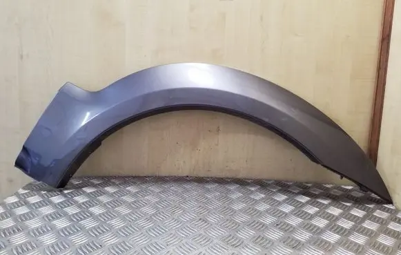 KIA Sorento Front arch trim 877213E500
