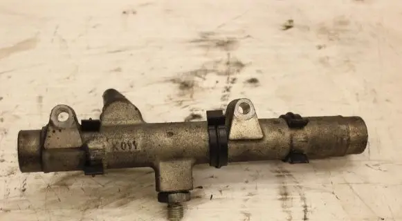 Audi A6 S6 C6 4F Fuel main line pipe F00R001650
