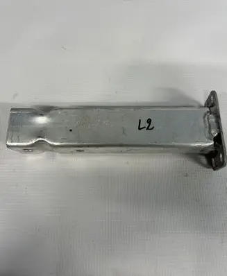 Audi Q7 4M Radiator support slam panel bracket 4M0802037A