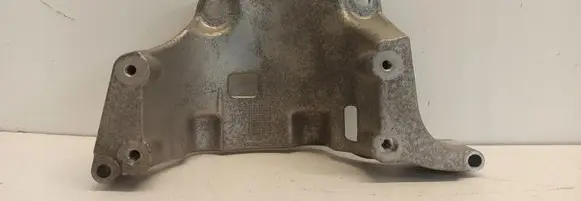 Volvo V60 Generator/alternator bracket 31480101