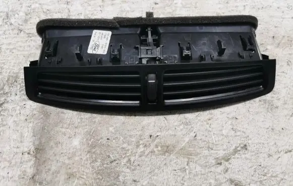 Ford C-MAX II Dash center air vent grill AM51-R01815-ACW