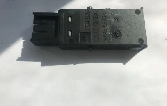 Opel Astra H USB socket connector 13348688