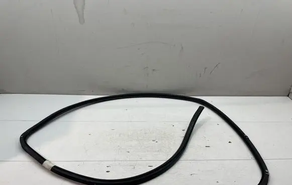 Lexus IS 220D-250-350 Front door rubber seal 