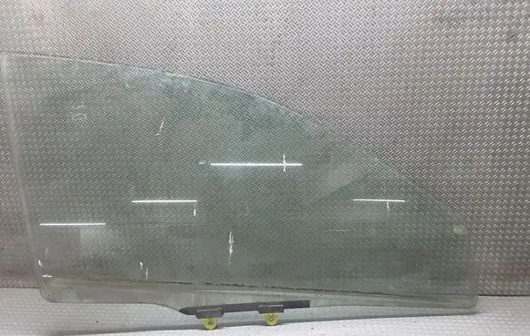 Mitsubishi Lancer Front door window glass four-door