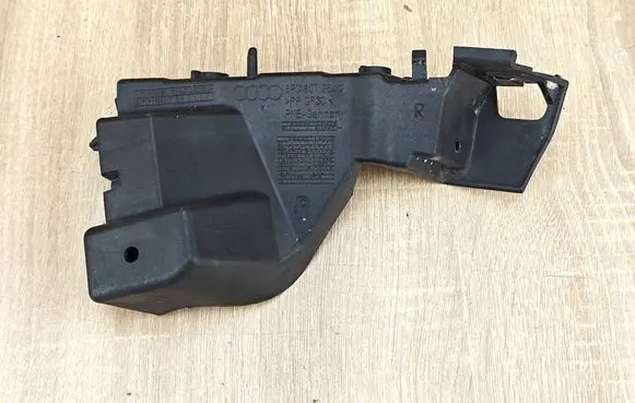 Audi Q5 SQ5 8R Front bumper mounting bracket 8R0807284C