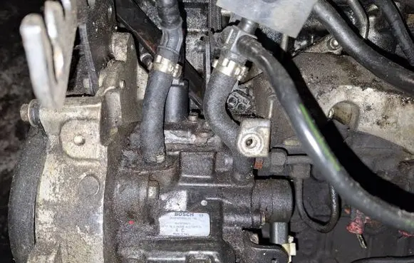 Peugeot 807 Fuel injection high pressure pump 0445010021