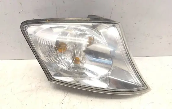 Mazda MPV II LW Front indicator light P2015