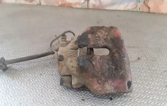 Audi A6 S6 C6 4F Front brake caliper