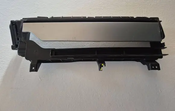 Hyundai Ioniq 5 Front bumper upper radiator grill 86980GI000
