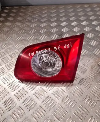 Volkswagen PASSAT B6 Tailgate rear/tail lights 3C9945094