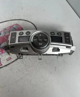 Toyota Verso Climate control unit 559000F081