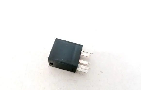 Chrysler 300 - 300C Other relay 05269988AA 21911C