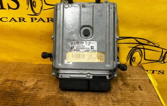 Mercedes-Benz GL X166 Engine control unit/module A2769007300 0261S08565