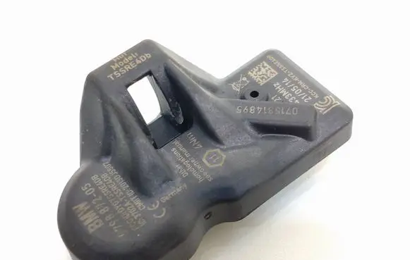 BMW 5 E60 E61 Tire pressure sensor 6798872 679887205