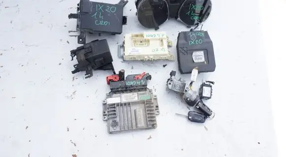 Hyundai ix20 Engine ECU kit and lock set 