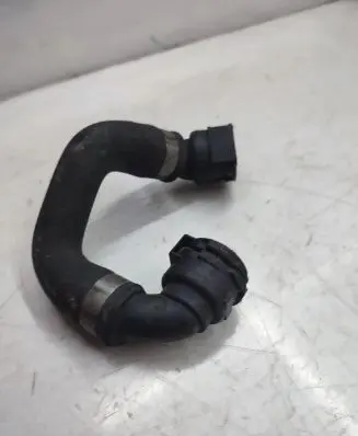BMW X5 E70 Engine coolant pipe/hose 8377671