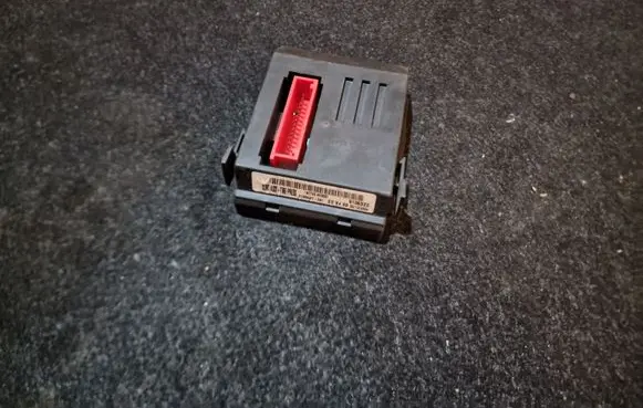 Nissan Primera Comfort/convenience module 40720AV600
