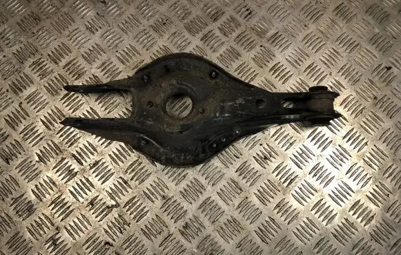 BMW 4 F32 F33 Rear upper control arm/wishbone 6867541