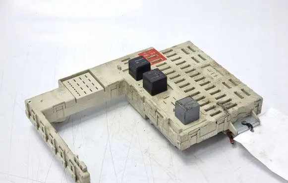 Man TGE 1gen Fuse box set 81.25444.6074