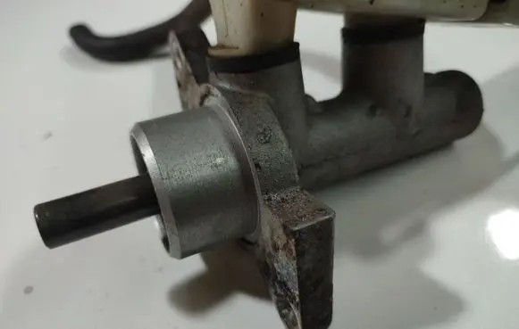 Chevrolet Aveo Master brake cylinder 8029
