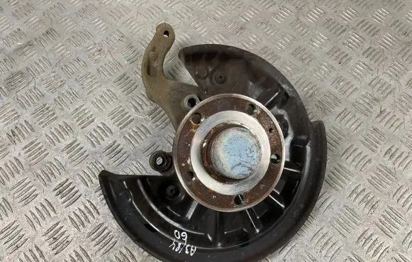 Audi A3 8Y Rear wheel hub