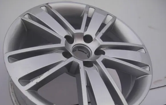 Seat Alhambra (Mk1) R17 alloy rim 7N5601025A