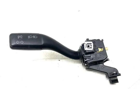 Audi A3 S3 A3 Sportback 8P Indicator stalk 8P0953513A 01103600 10360073515030