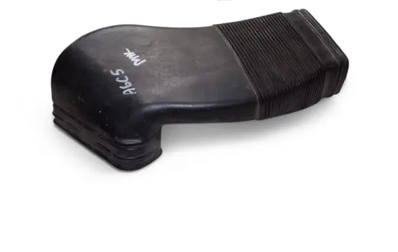 Audi A6 S6 C5 4B Air intake duct part 078129617E