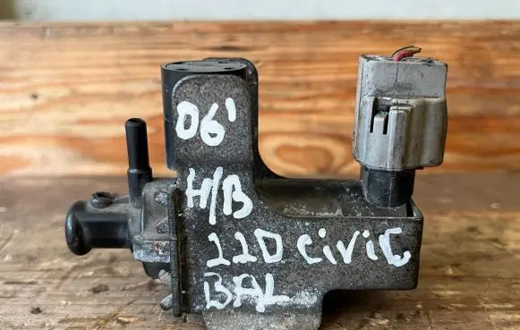 Honda Civic Turbo solenoid valve 1392000870 1397000870
