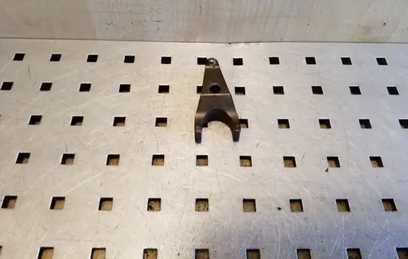 Toyota Avensis T270 Fuel Injector clamp holder