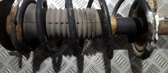 Toyota Yaris Verso Front coil spring