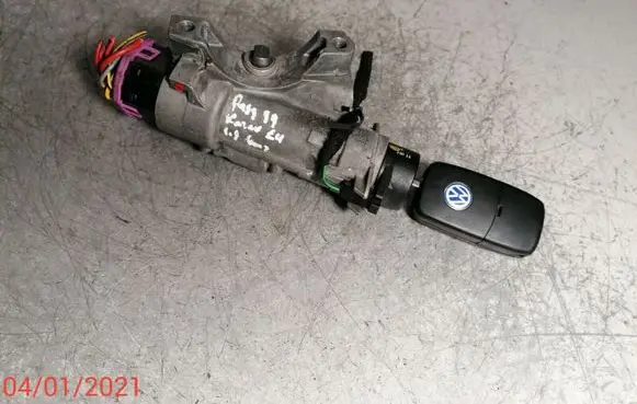 Volkswagen PASSAT B5 Ignition lock 4B0905851A
