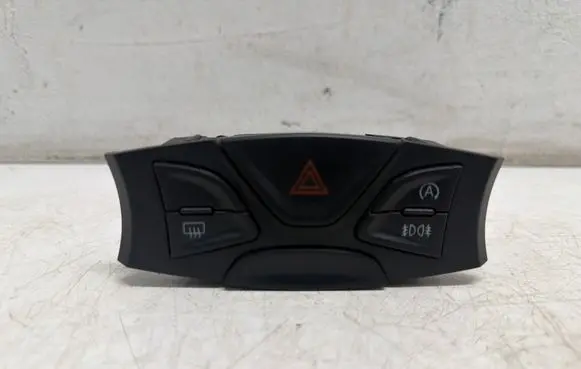 Ford Ka Hazard light switch 735516391
