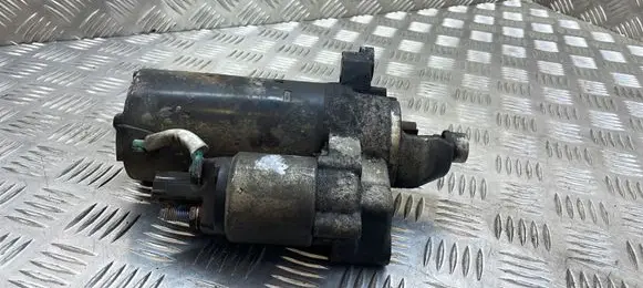 Audi A5 8T 8F Starter motor
