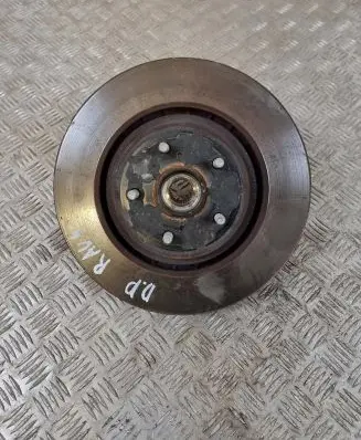 Toyota RAV 4 (XA50) Front wheel hub