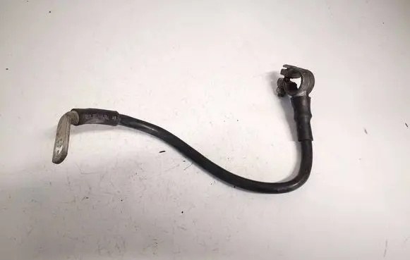 Audi A4 S4 B5 8D Positive cable (battery) 8d1971235