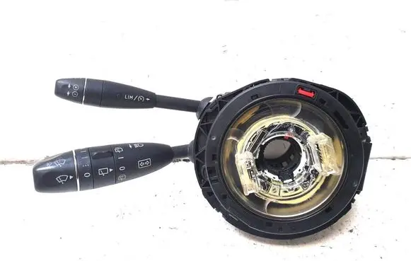 Mercedes-Benz GLK (X204) Indicator stalk A2044403102