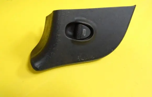 Fiat Marea Electric window control switch A223
