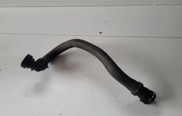 Opel Grandland X Engine coolant pipe/hose