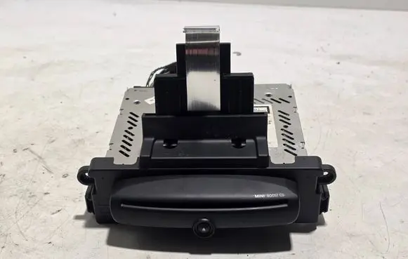 Mini One - Cooper Coupe R56 Radio/CD/DVD/GPS head unit 3457434 13264010 A2C86589100