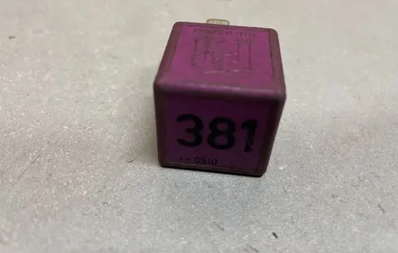 Audi A6 S6 C6 4F Other relay 431951253G
